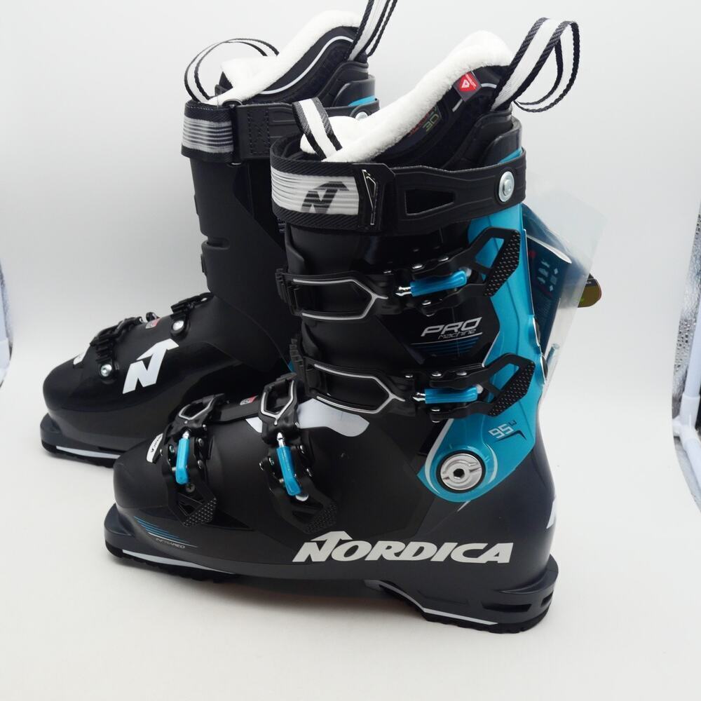 NEW Nordica Ski Boots Pro Machine 95W Women's 26/26.5 Size 9-9.5 Black Blue - Picture 2 of 16